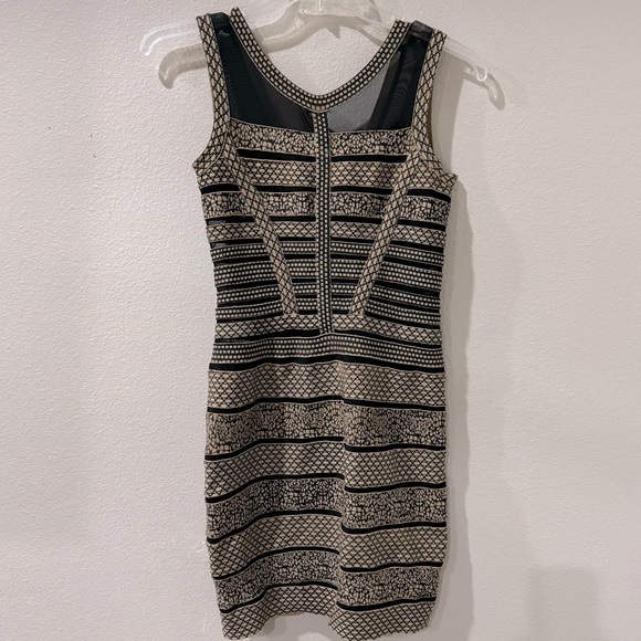 🎉SUPER SALE EVERYTHING MUST GO! Bandage Dress Tan & Beige w Sheer Panels Size L - Picture 2 of 11